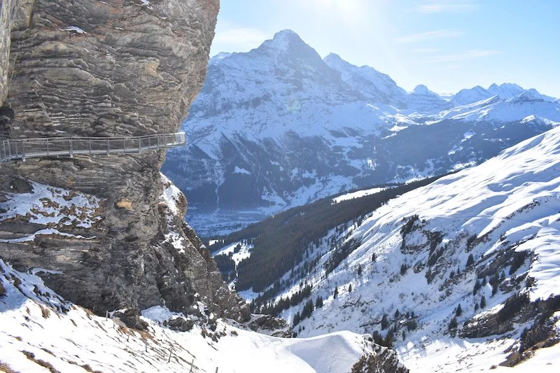 Should I visit Zermatt or Grindelwald? [2025]