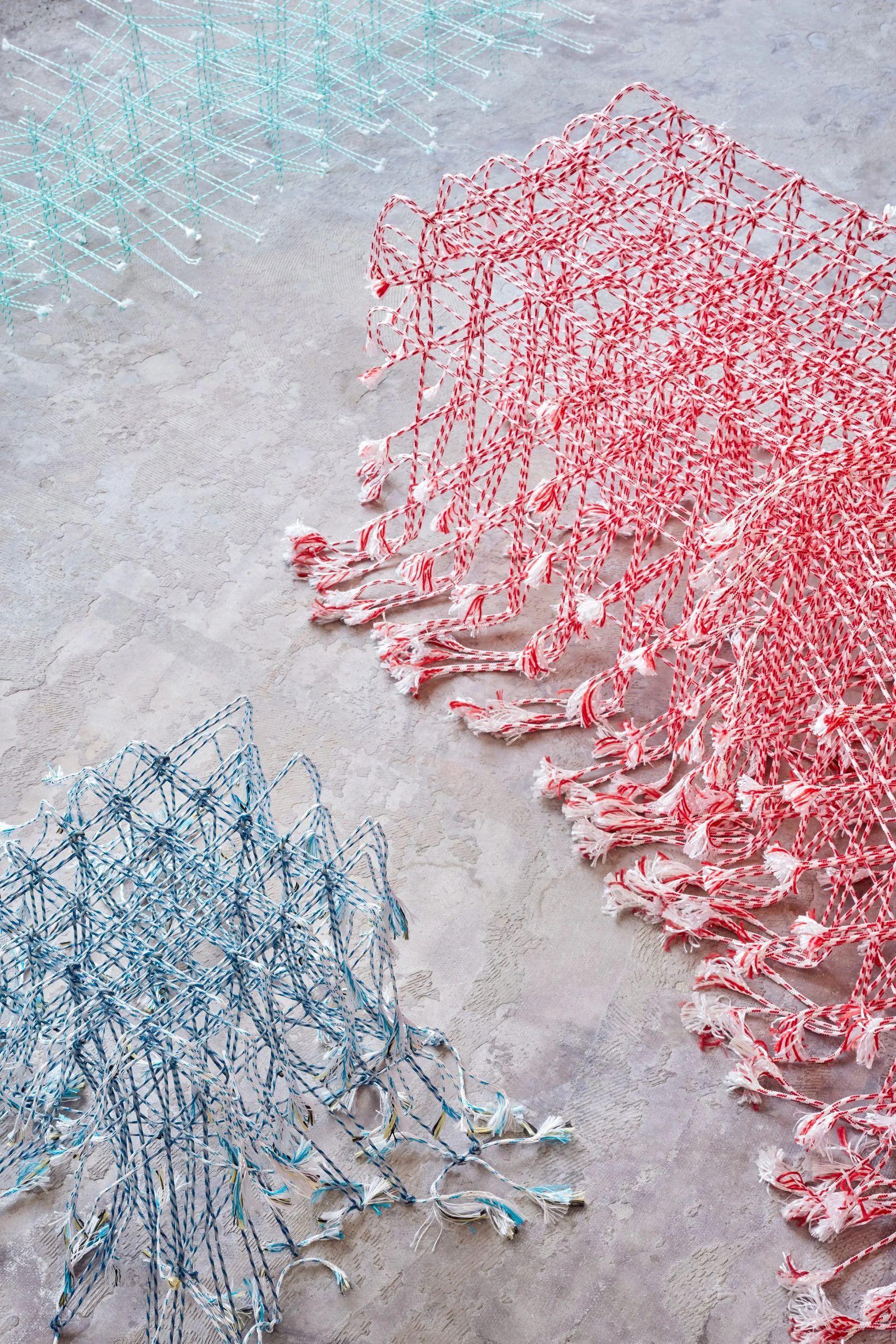 standing-textiles-fransje-gimbrere-dutch-design-week-design-academy-eindhoven_dezeen_2364_col_0-1-1704x2556.jpg