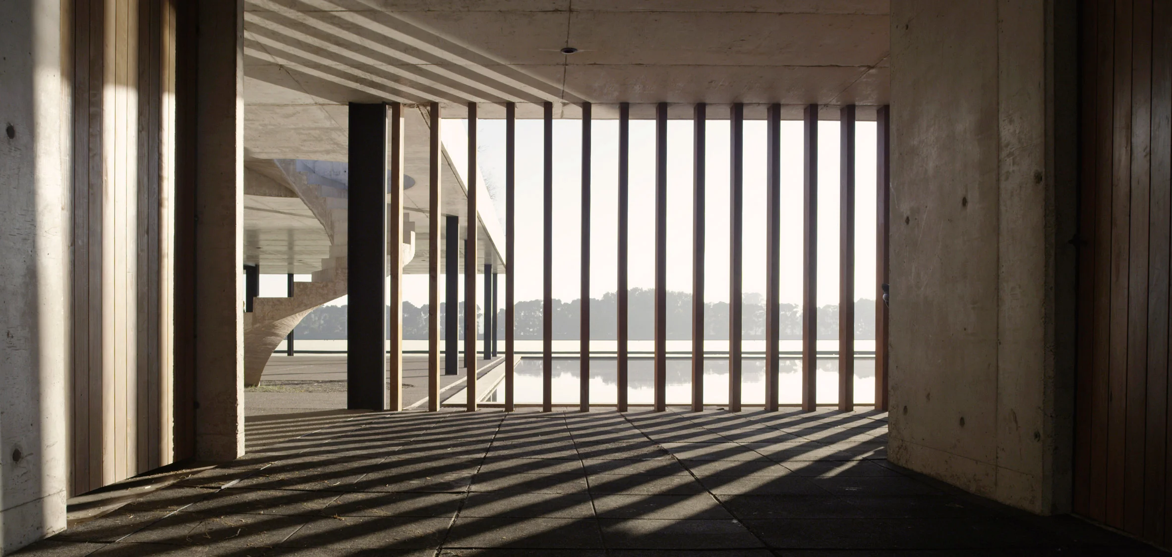 figueras-polo-stables-estudio-ramos-architecture-public-and-leisure_dezeen_2364_col_17.jpg