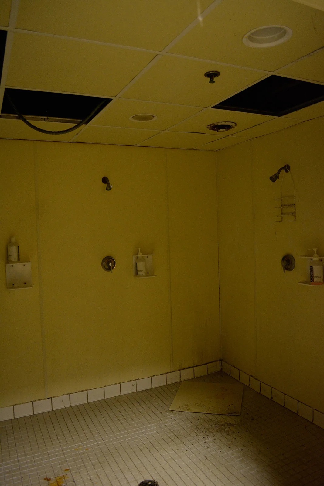 Mens-Locker-2.jpg