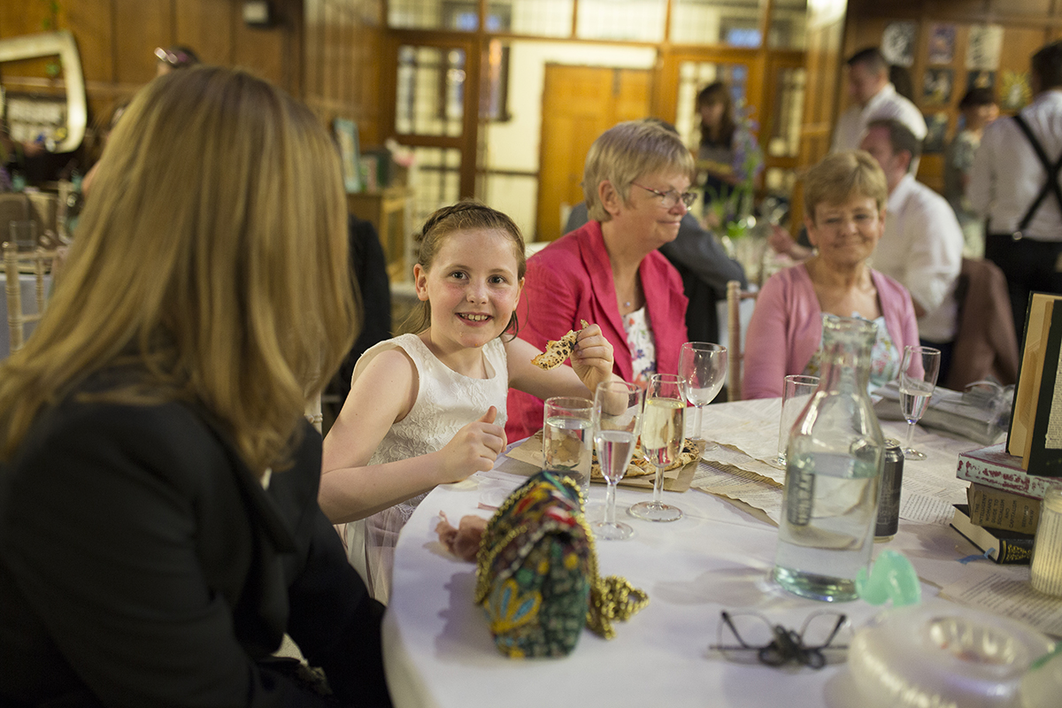 Wedding Guests eating pizza