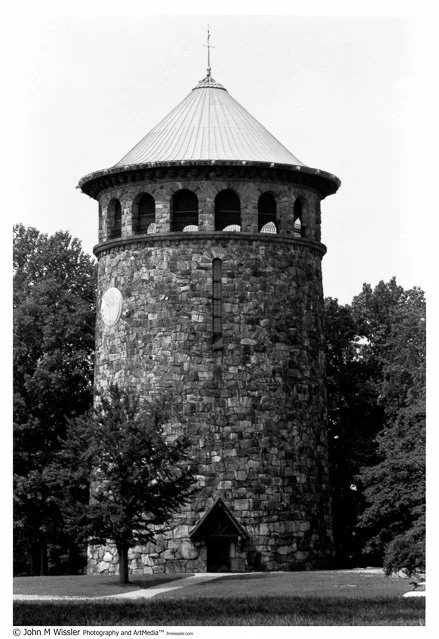 rockford_tower_bw_01.jpg