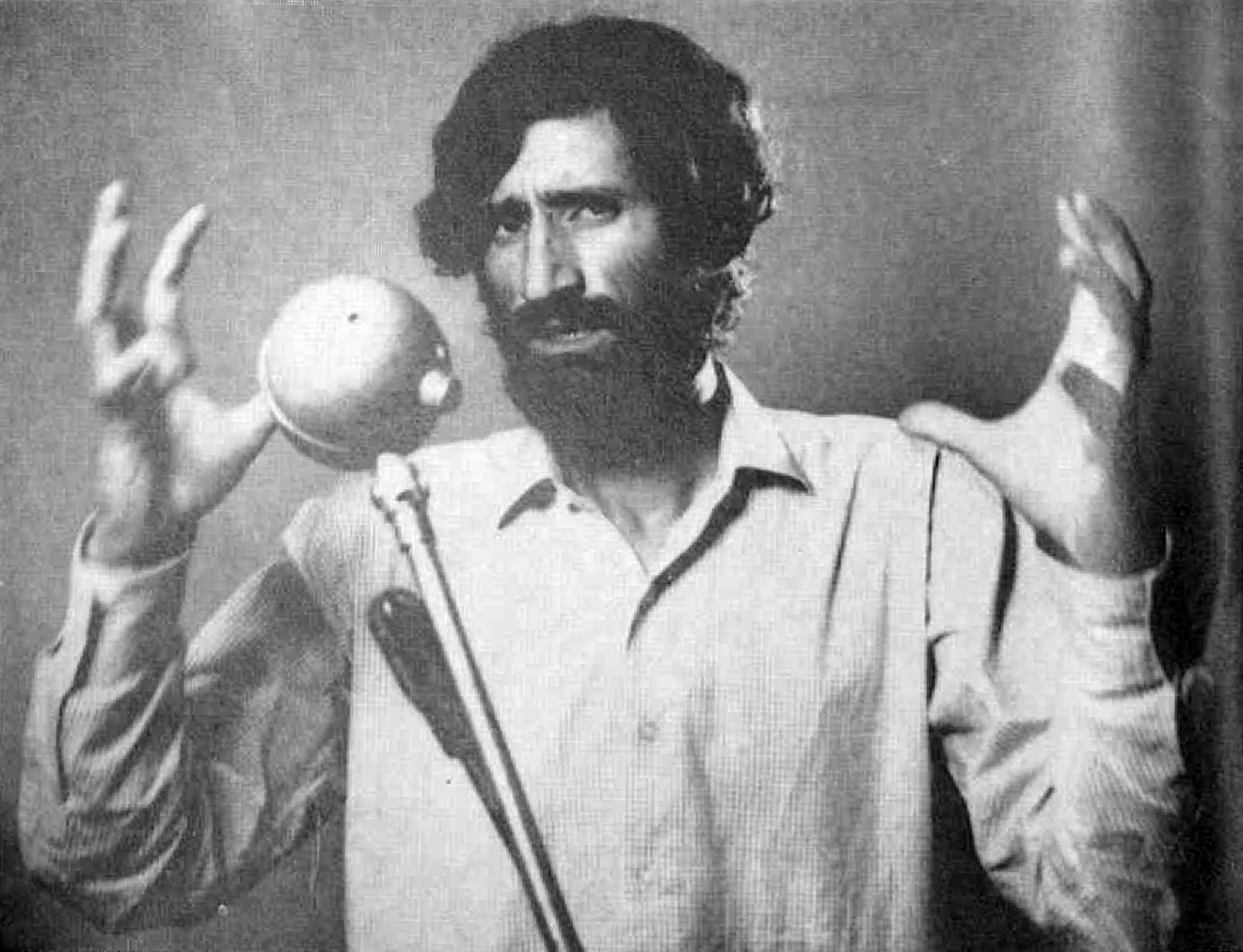 A student leader from Rawalpindi, Raja Anwar played a key role in the Rawalpindi upsurge taking a political direction in November 1968. He was marginalised from the government-controlled press owing to his known left-wing views. Reprinted with permission — Tariq Ali, Pakistan: Military Rule or People’s Power?