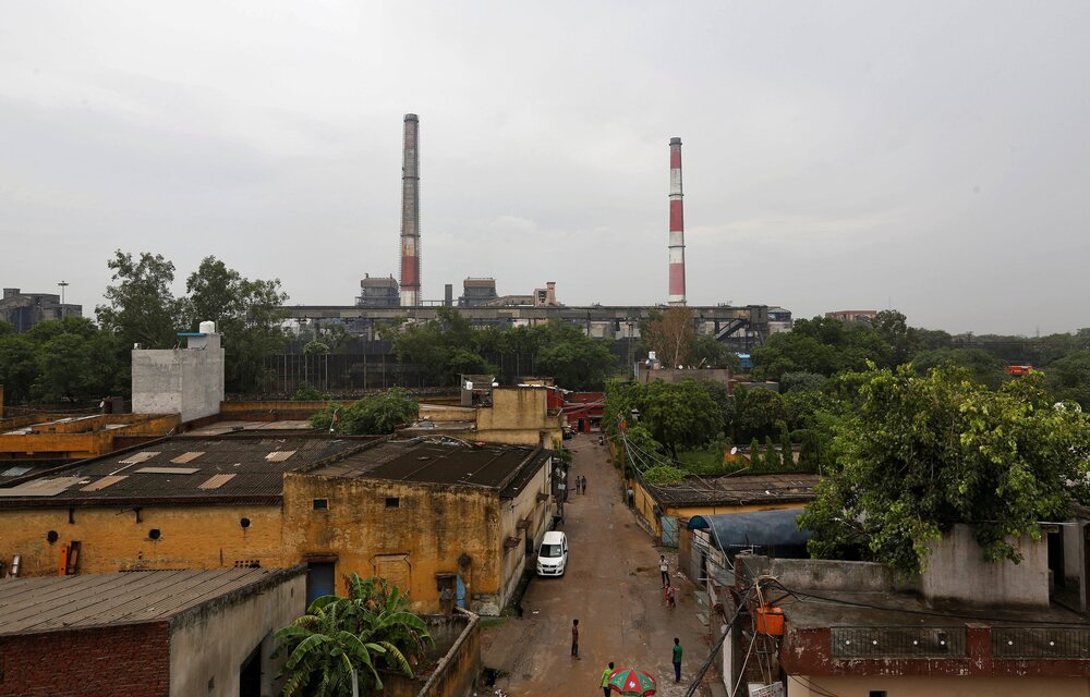 Under a planned phase-in of higher standards, coal-fired plants in New Delhi were given until the end of December 2019, while others had until the end of 2022. Most plants so far have missed their deadlines. Image: Reuters/Adnan Abidi/File Photo