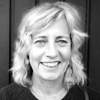 Marianne Göthlin Marianne is the content adviser for this website. She works as an NVC trainer changing the education system for good. As a co-founder of Visfera she wants to make NVC more accessible. She was part of developing the idea Life-Enriching Education Lab and also the creation of this website. She really is the change we want to see in the world and with her years of experience and her heart of gold she is lifting up every spirit around her.