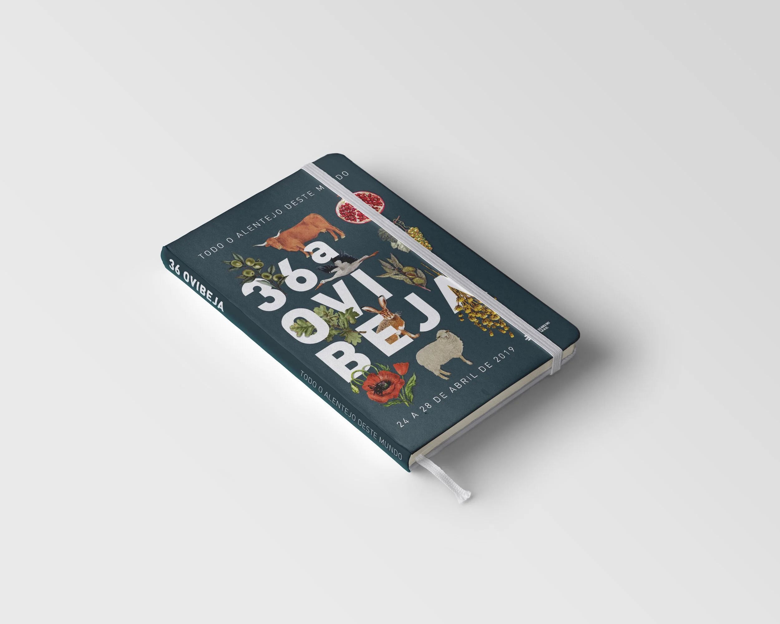 Notebook-Mockup-vol-2-Isometric-view-Recuperado.jpg