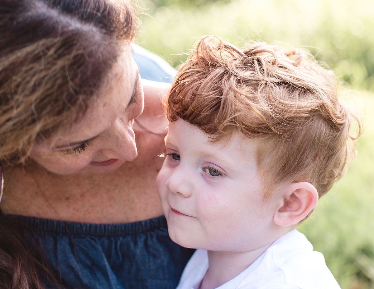 grouchy-kids-family-photo-shoot-what-to-do.jpg