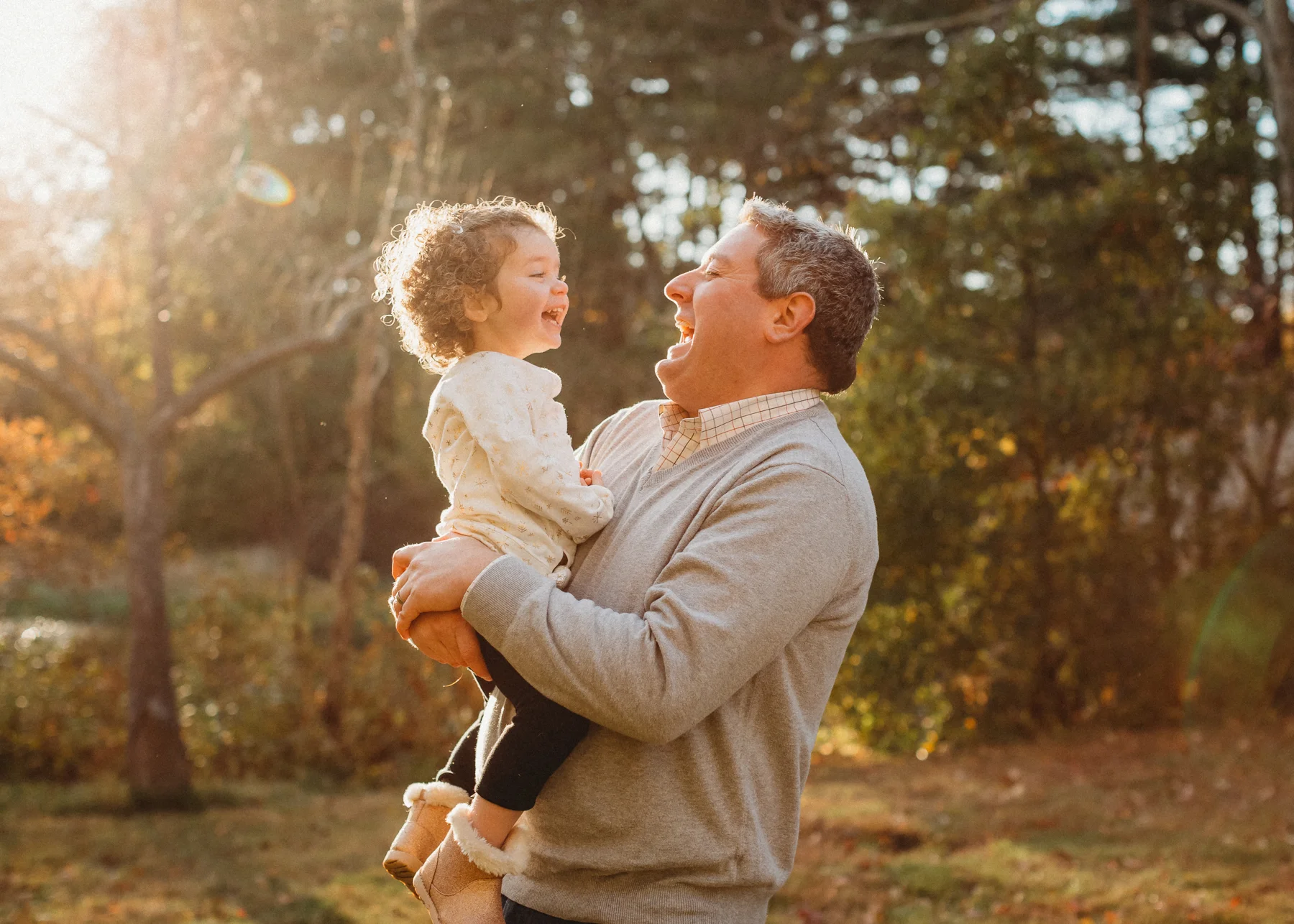 I always try to get a photo of each child with each parent! Greater Boston family photography in Sudbury, Massachusetts. Serving the Metrowest suburbs.
