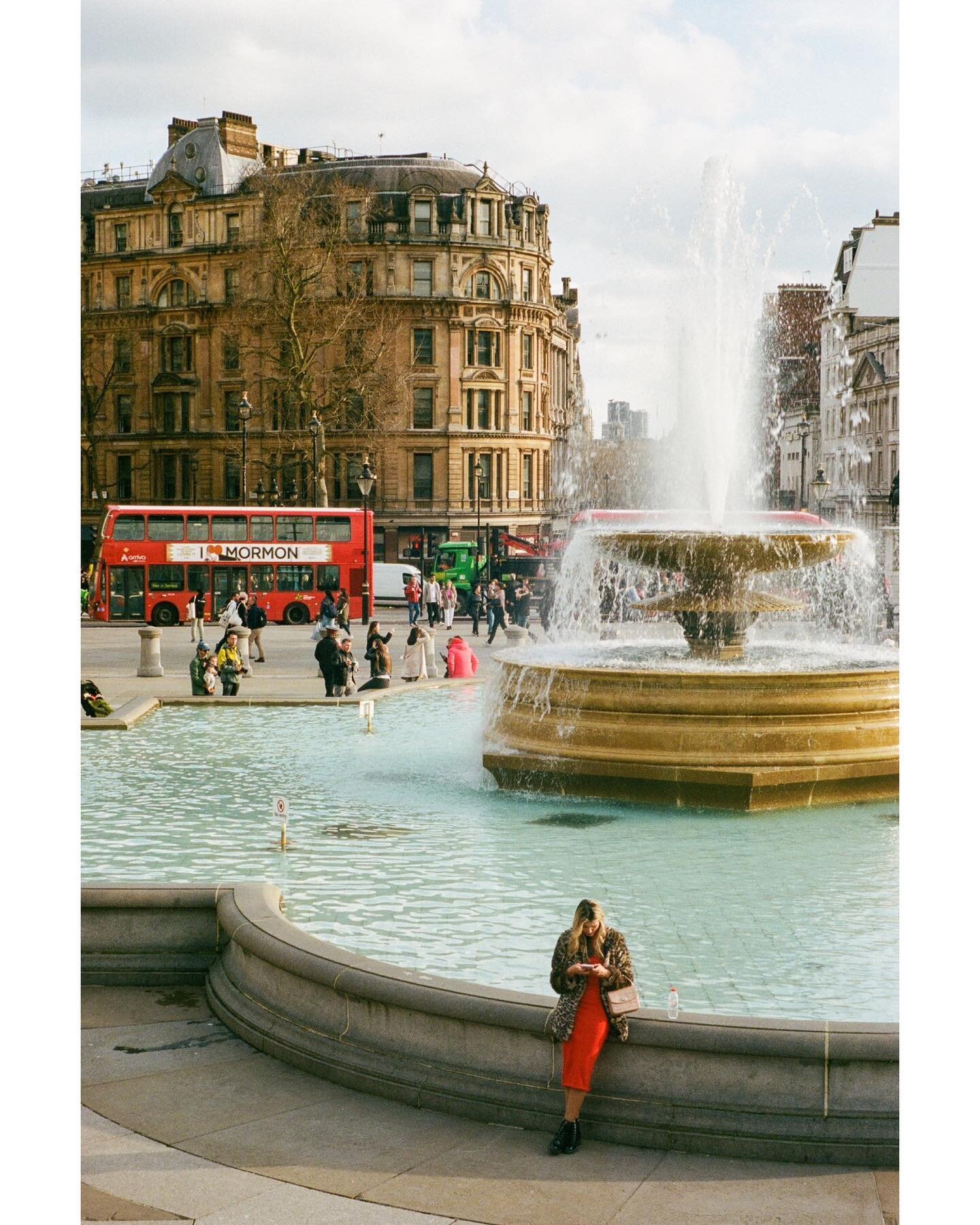 scenes from london 
.
.
.
.
.
#35mmfilm #filmphotography #portra400