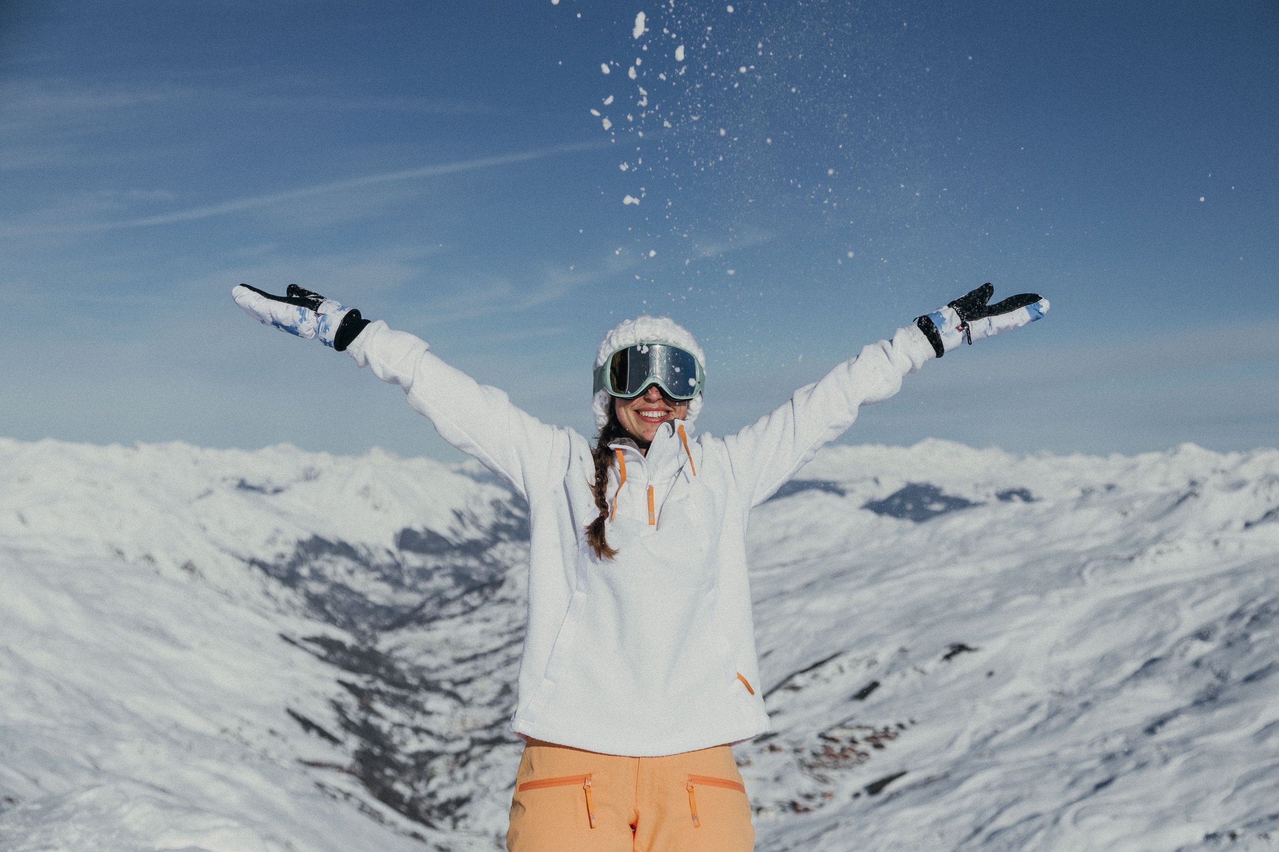 Alpine Winter Wonderland | Experience the Magic of Christmas in Val Thorens in December