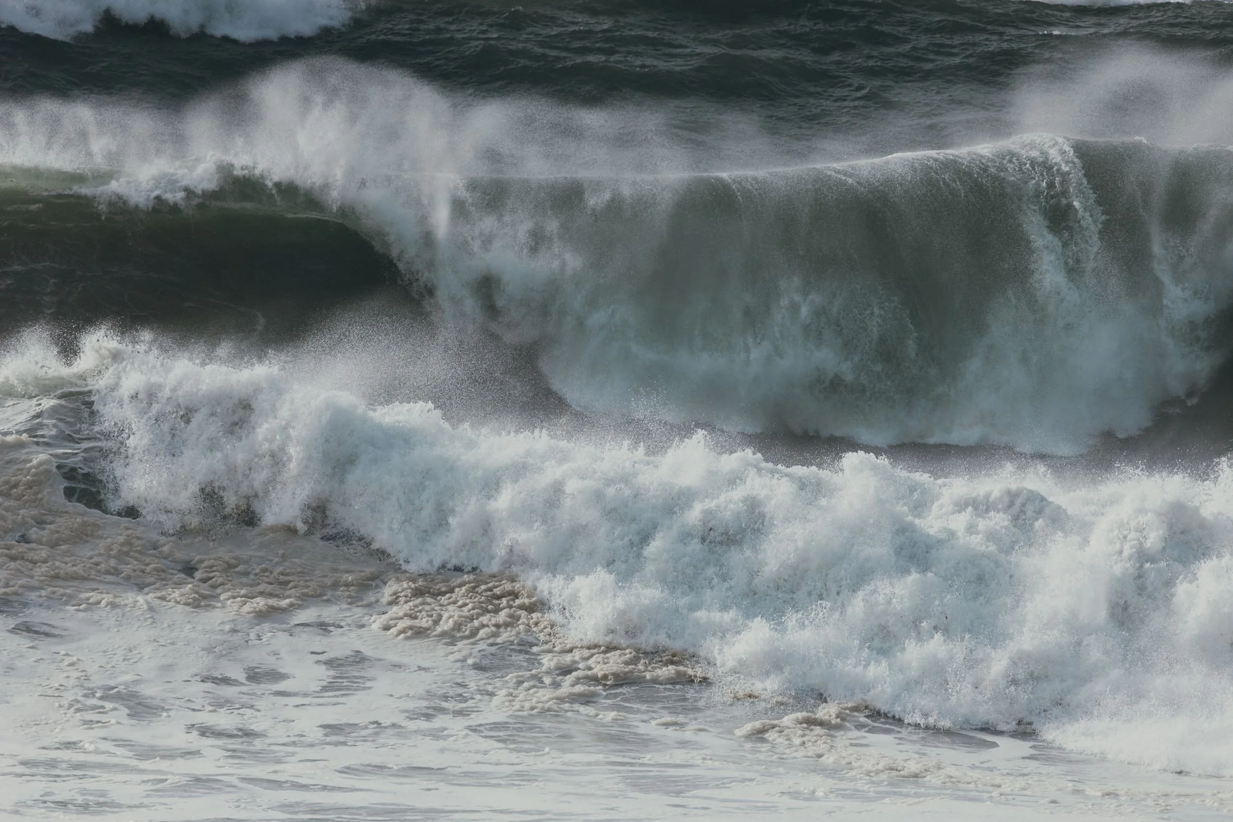 waves at cribbar point