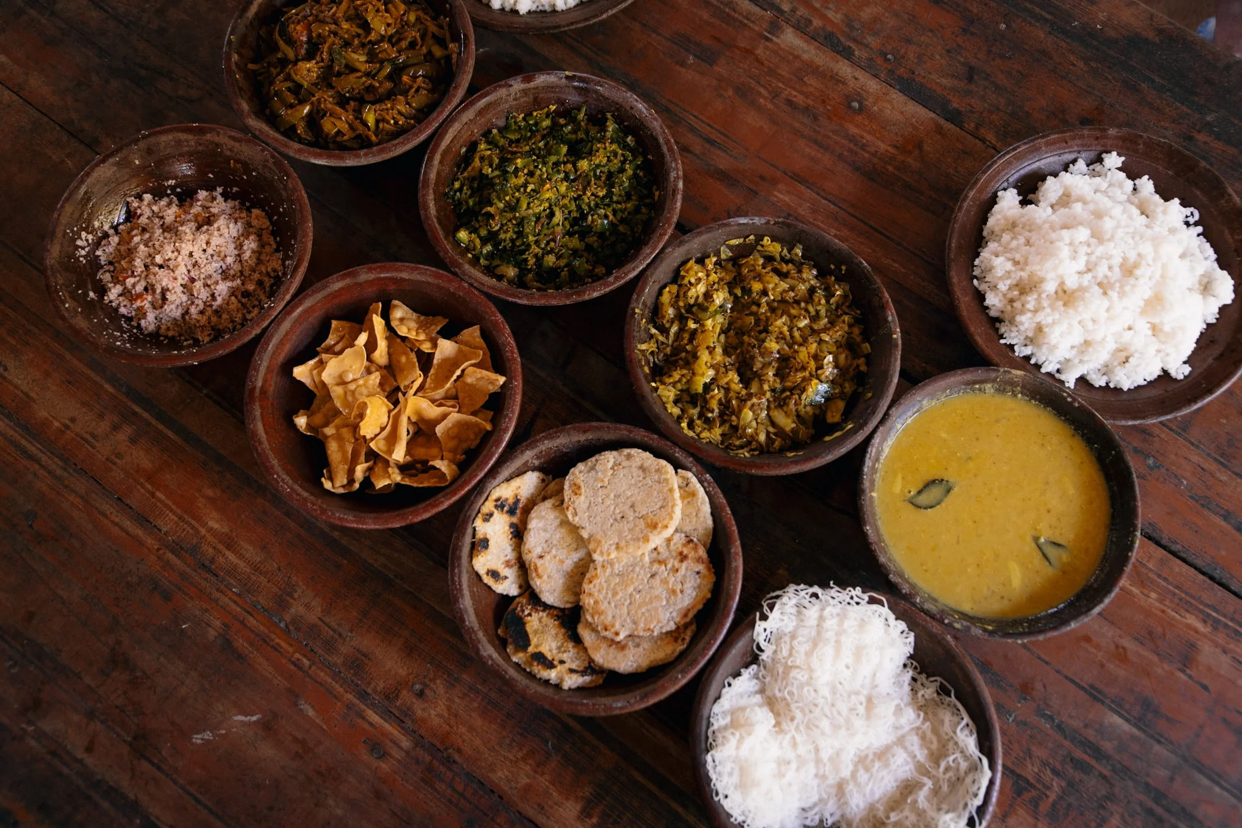 Sri Lankan cooking class in Sigiriya with curries, rice and hoppers