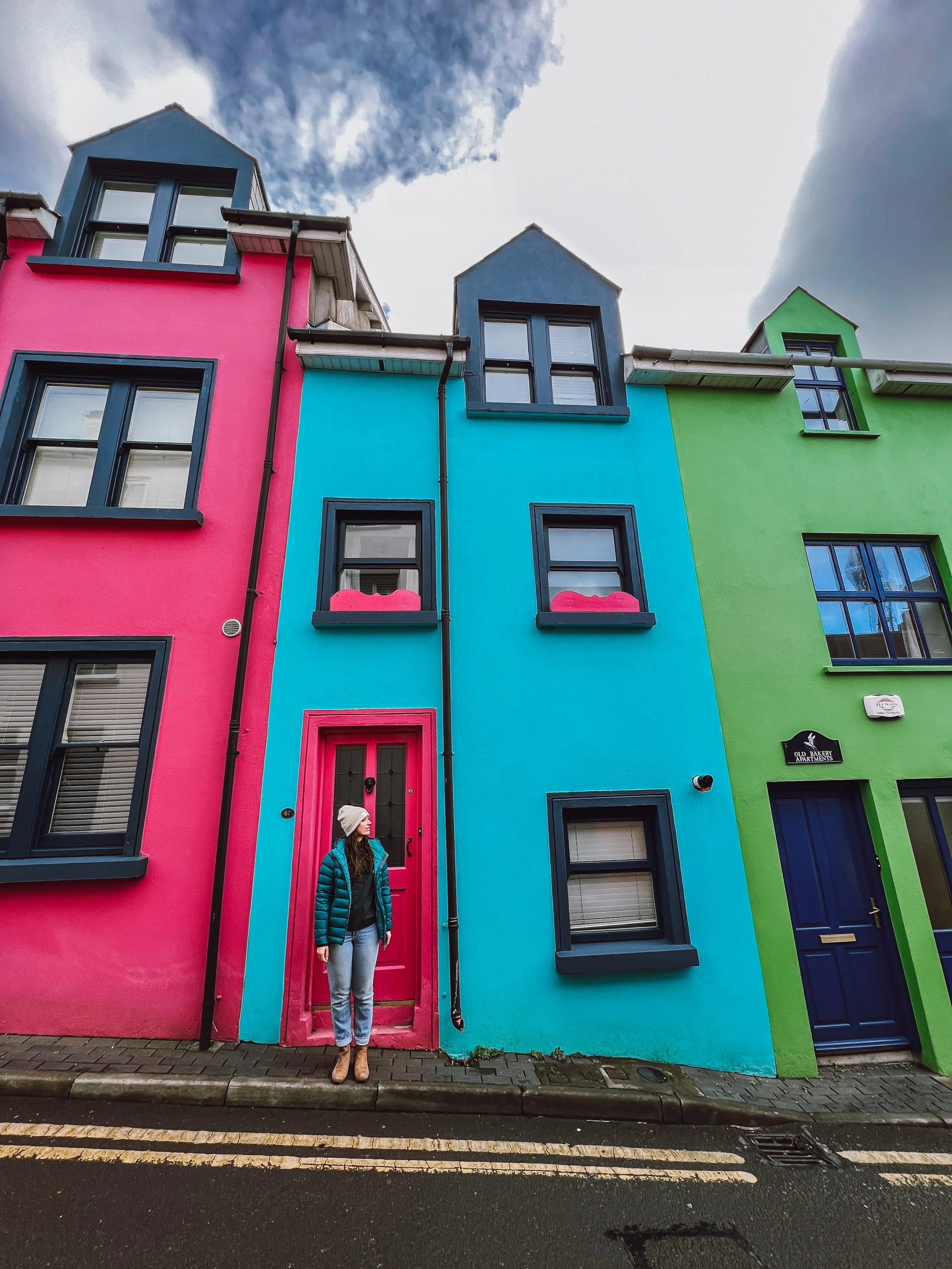 colourful houses in kinsale
