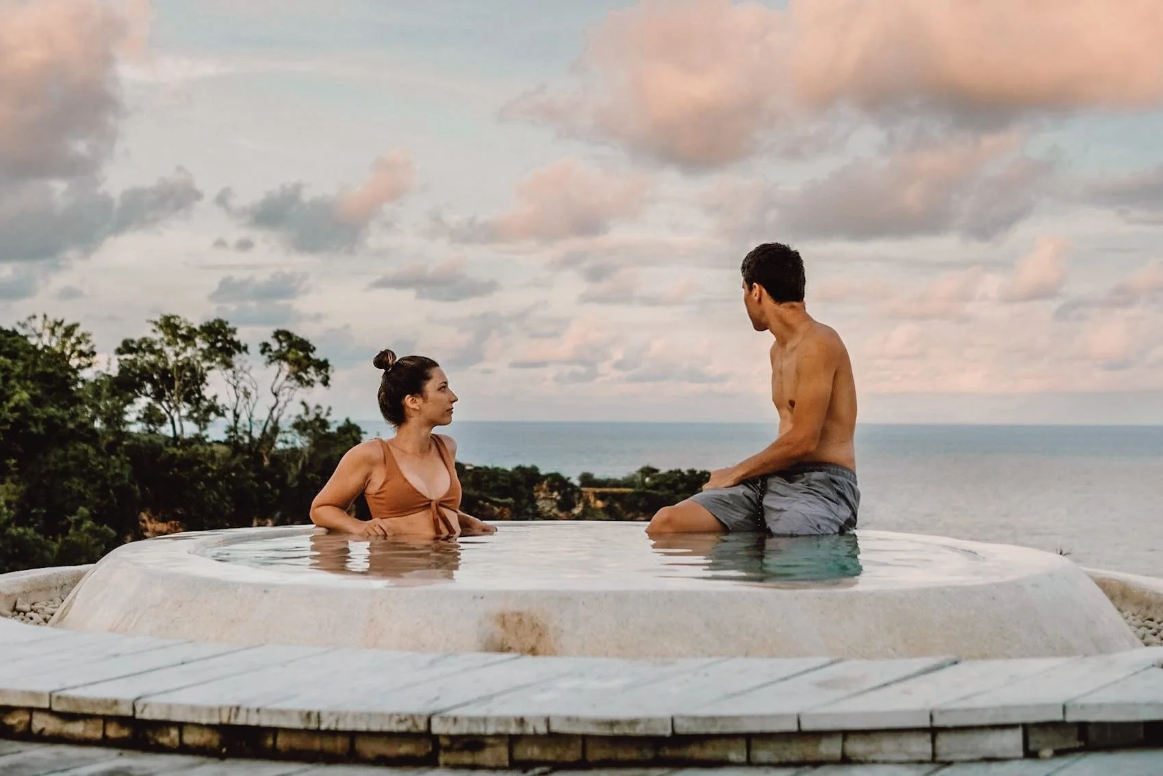 la joya biu biu uluwatu bali