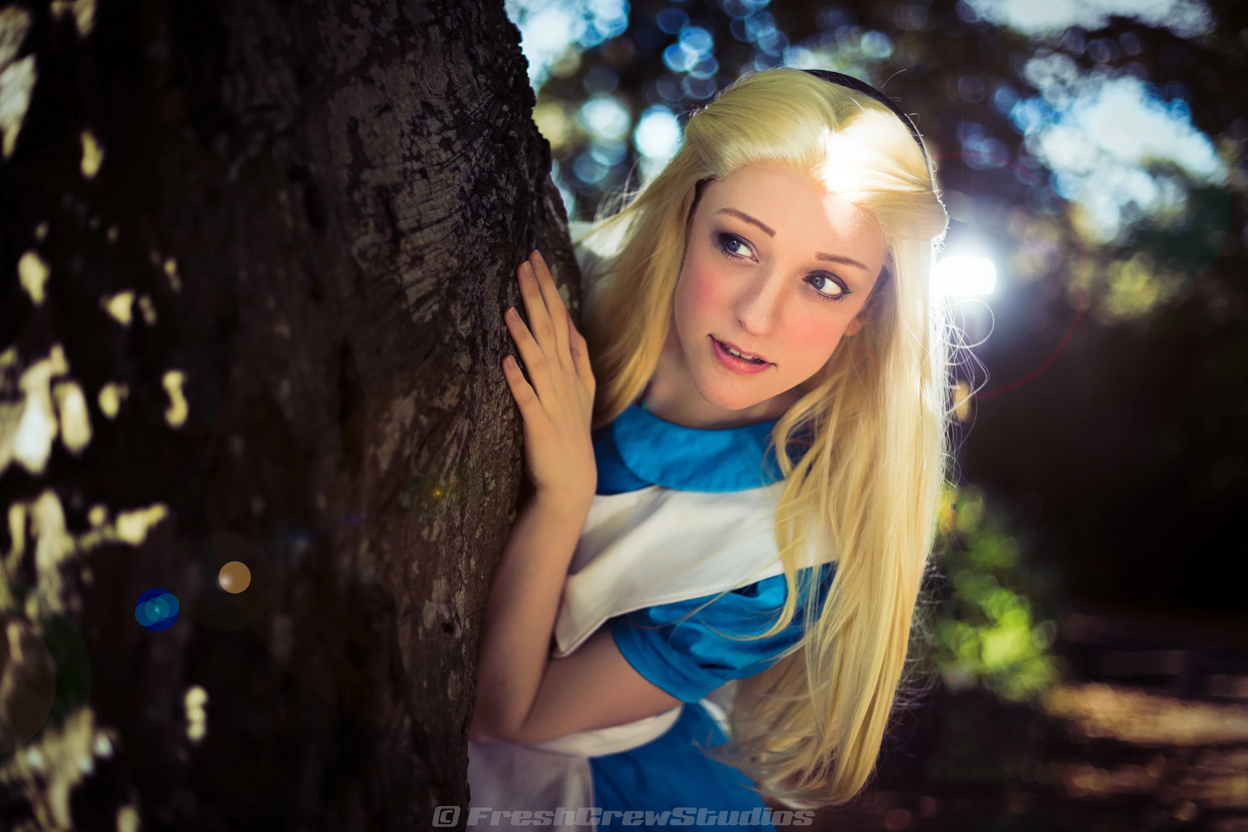 FreshCrewStudios - Alice in Wonderland - Peaking Around Tree 2.jpg