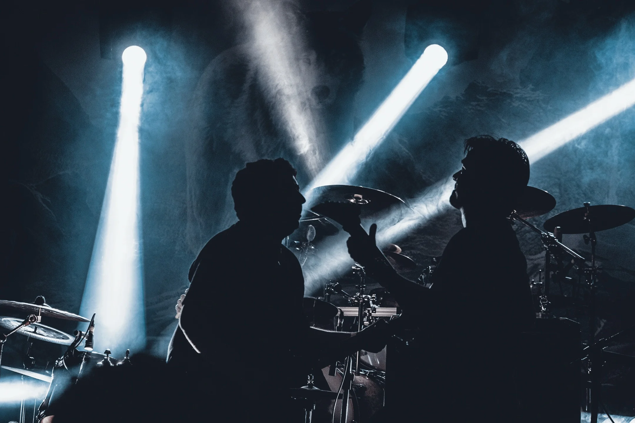 rock-music-light-guitar-concert-band-1229152-pxhere.com.jpg