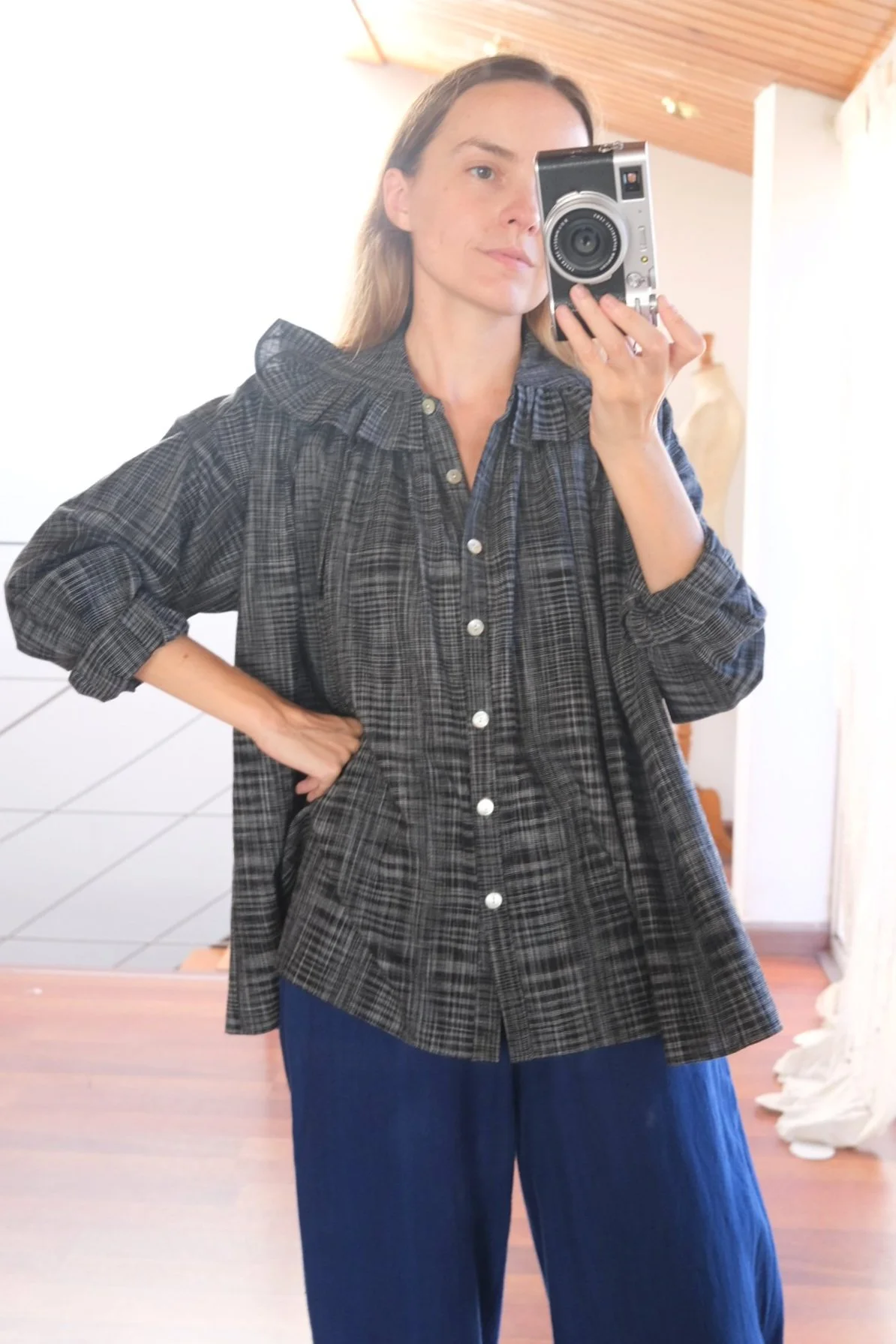 LIZ blouse in the black ikat fabric - S