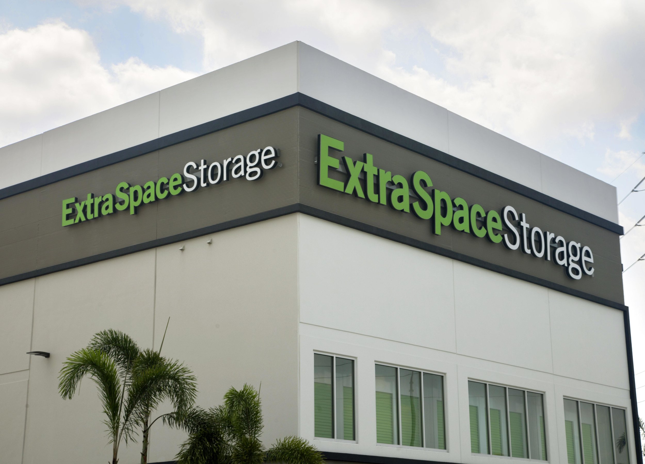 Banner Hialeah Self Storage