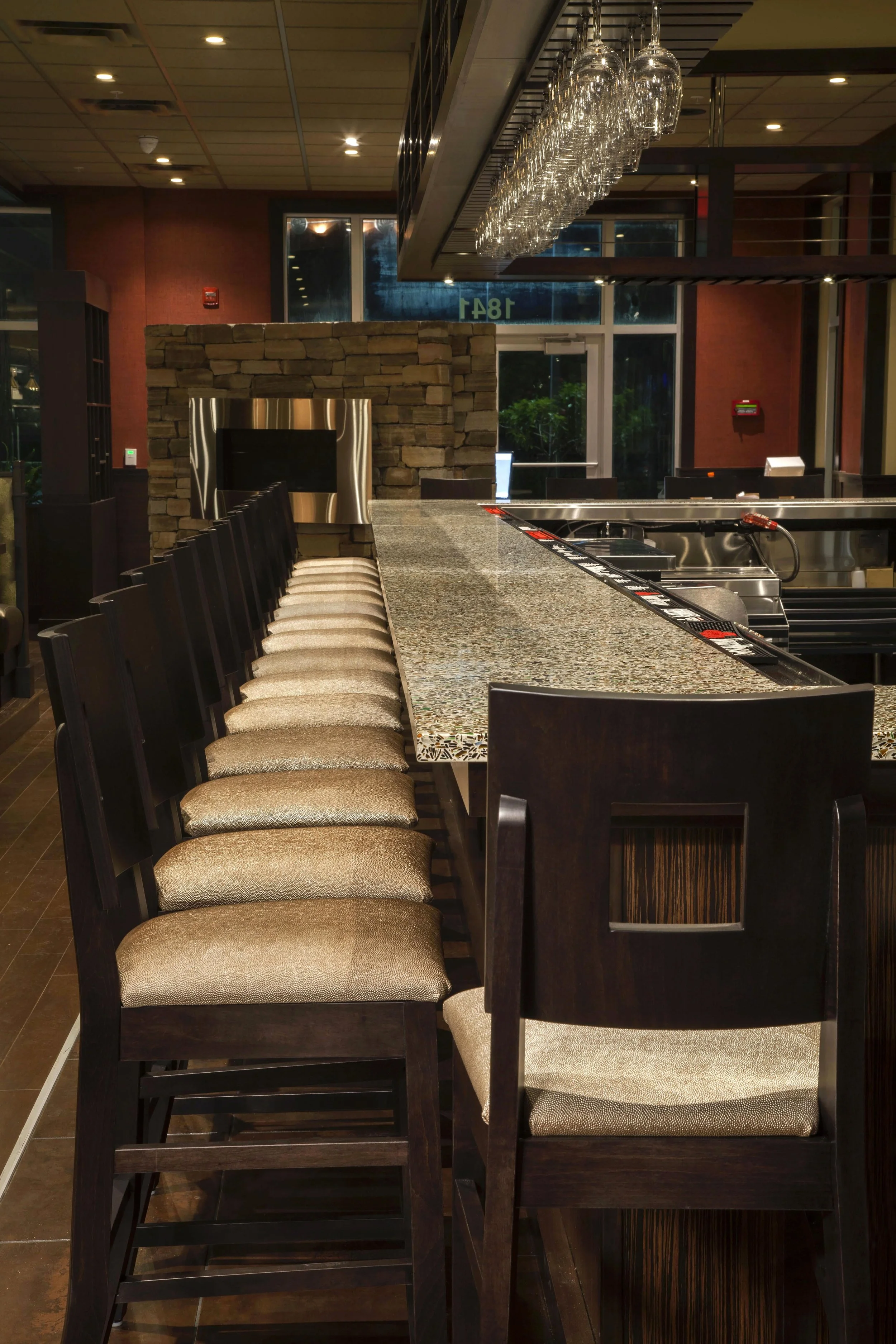 Harvest Seasonal Grill & Wine Bar