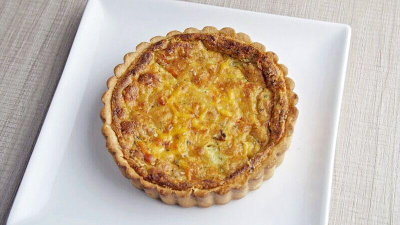 Broccoli-And-Cheddar-Quiche_preview.jpg
