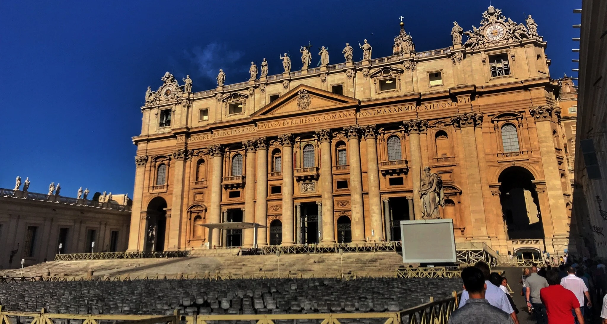 Front view of the St. Peter's Basilica. 