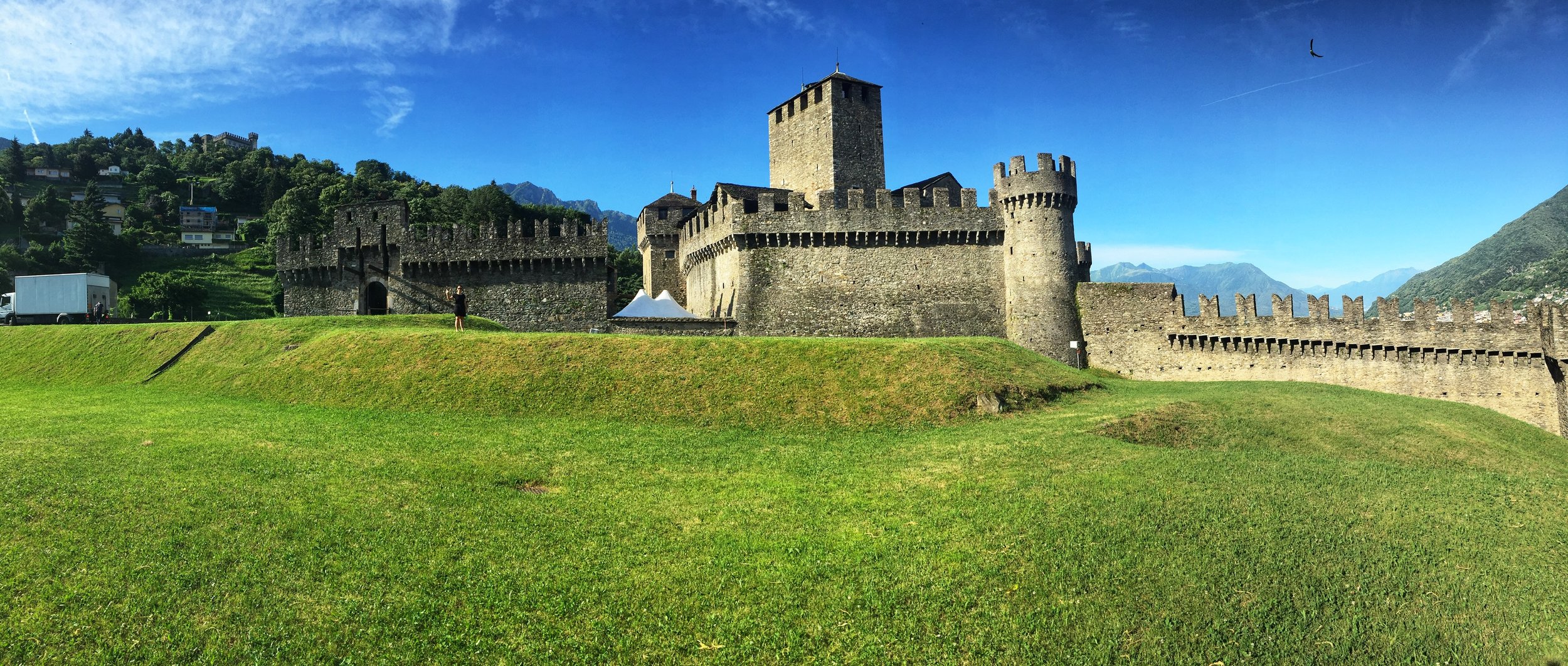 Can you spot Naomi in front of her castle? (this is castle #2)