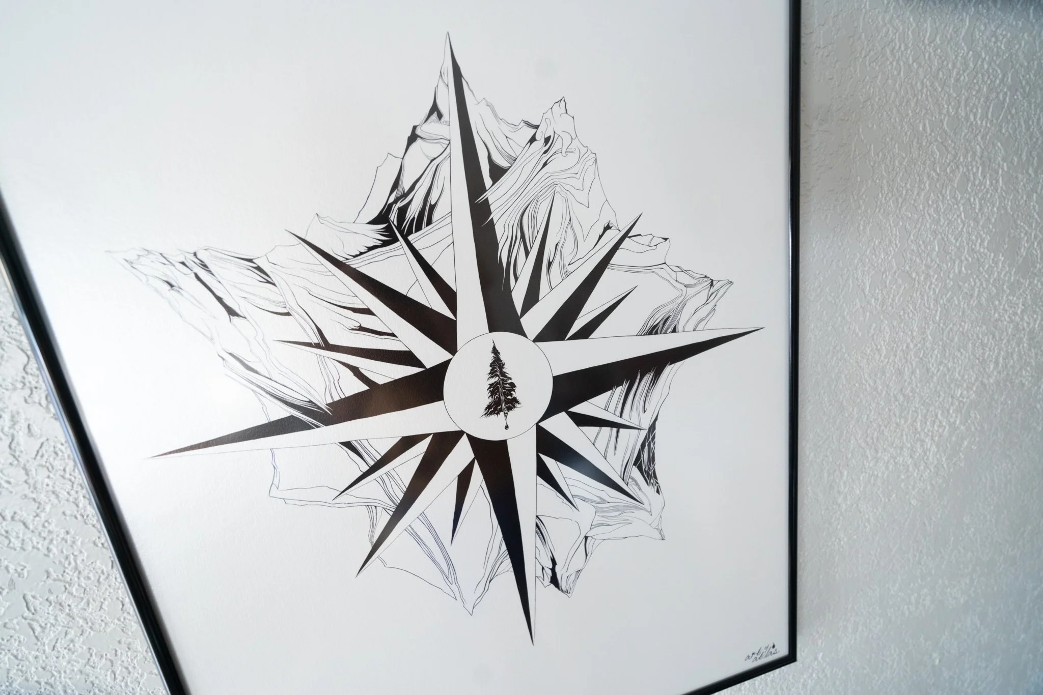 artist compass drawing