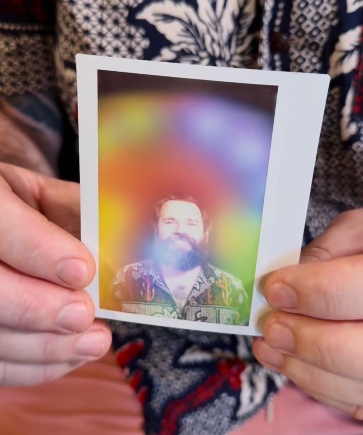 Long Island! Are you ready for an energy check-in? ✨🌈🔮 Join me at @village_general in Sayville, NY this Sunday, 7/12 from 12p-3p to see what your aura says about you. Appointments available at the link in bio!
#aura #twelvemonthaura #auraphotograph