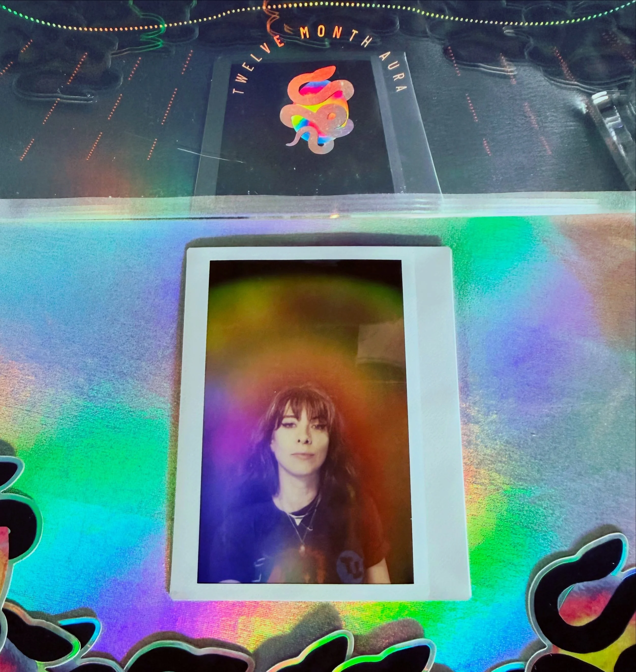 All set up at the @merakimanor_ market and ready to see your auras! ✨📷🌈
#aura #twelvemonthaura #auraphotography #merakimanor #merakimanormarket