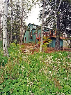 Tofte Cabin.jpg