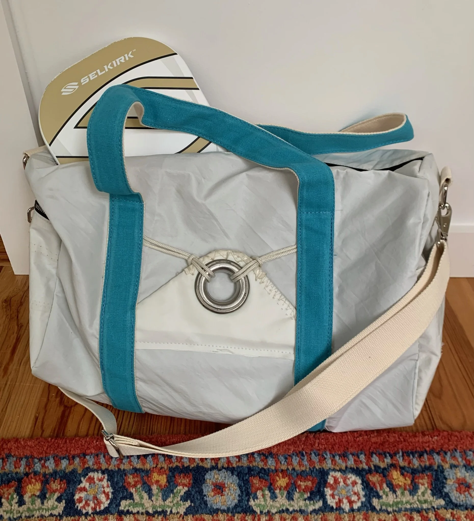 2024/2025 Duffle Bags - Special Features