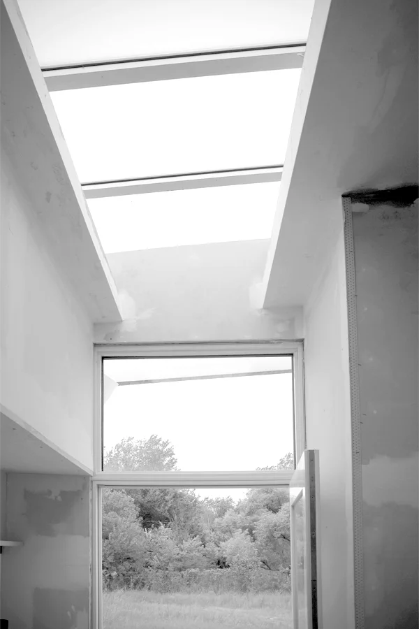 andrew-becker-design-architecture-14-custom-built-house-sustainable-solar-panels copy.jpg