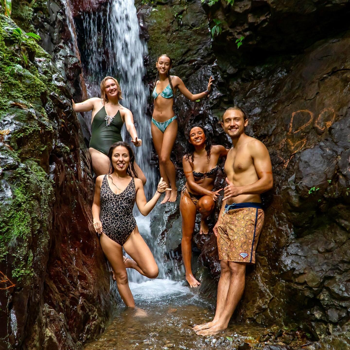 Refresh after a jungle hike 💦

These private waterfalls are available for our guests to visit 💙

Dm us to book your stay or day tour!

#piedrasblancasnationalpark #extremehike #junglelodge #dolphinquestcostarica #waterfallhike