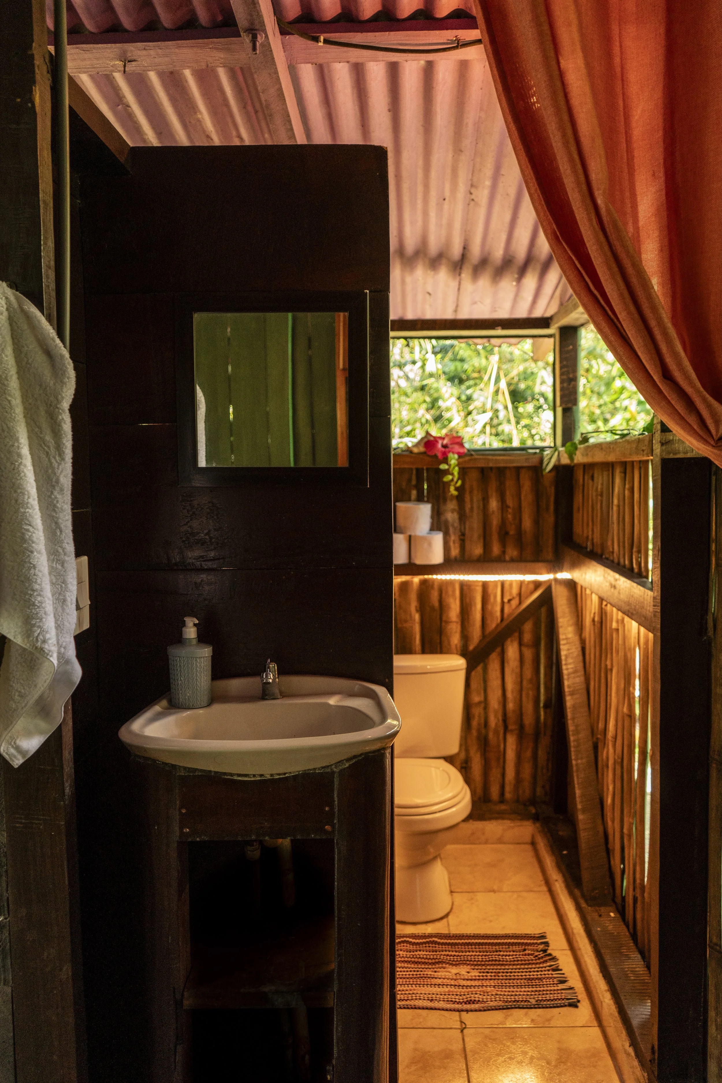 DG house holalenita-13 copy.jpg