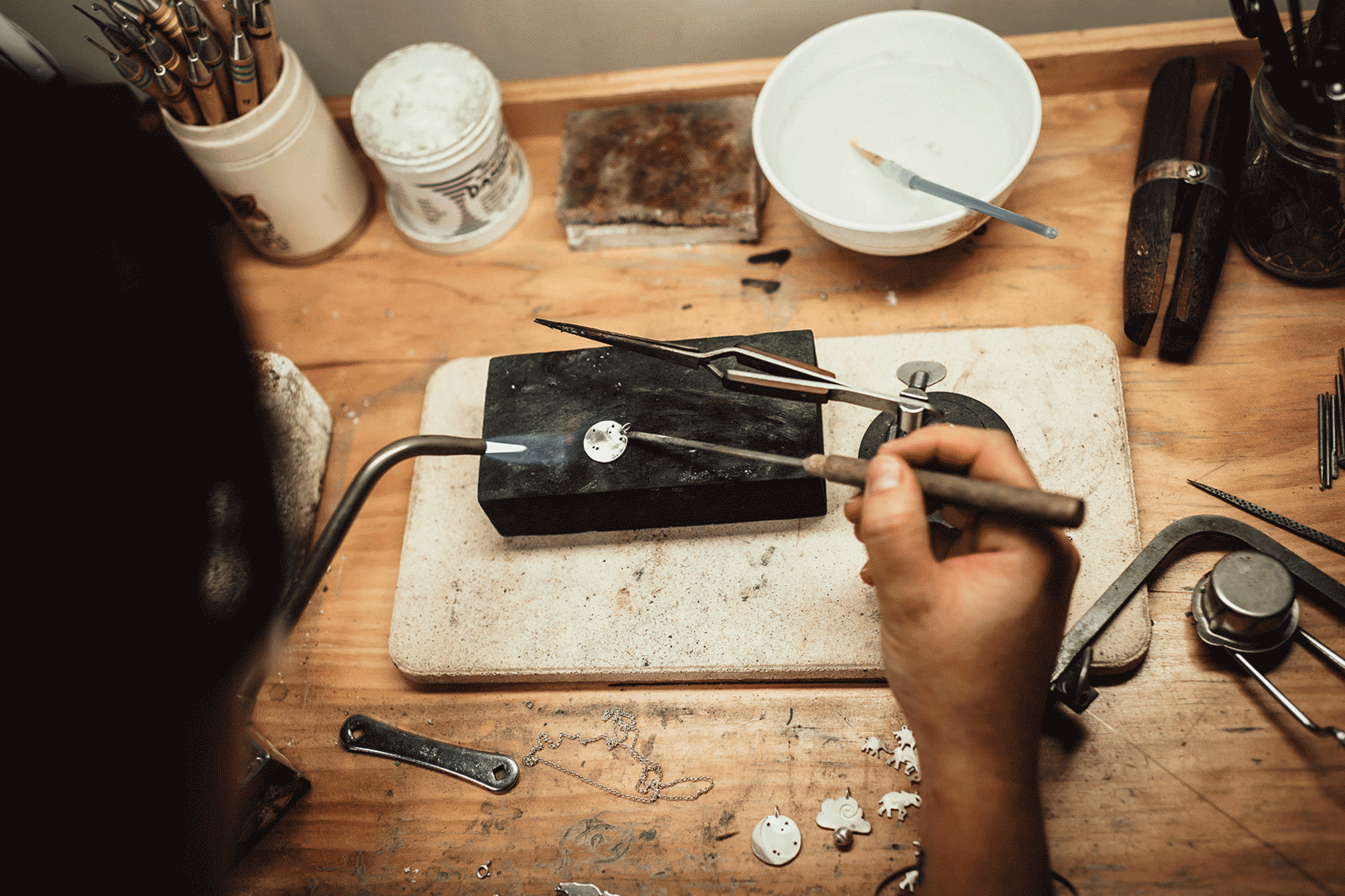 Jewelry-Making-Gif.gif