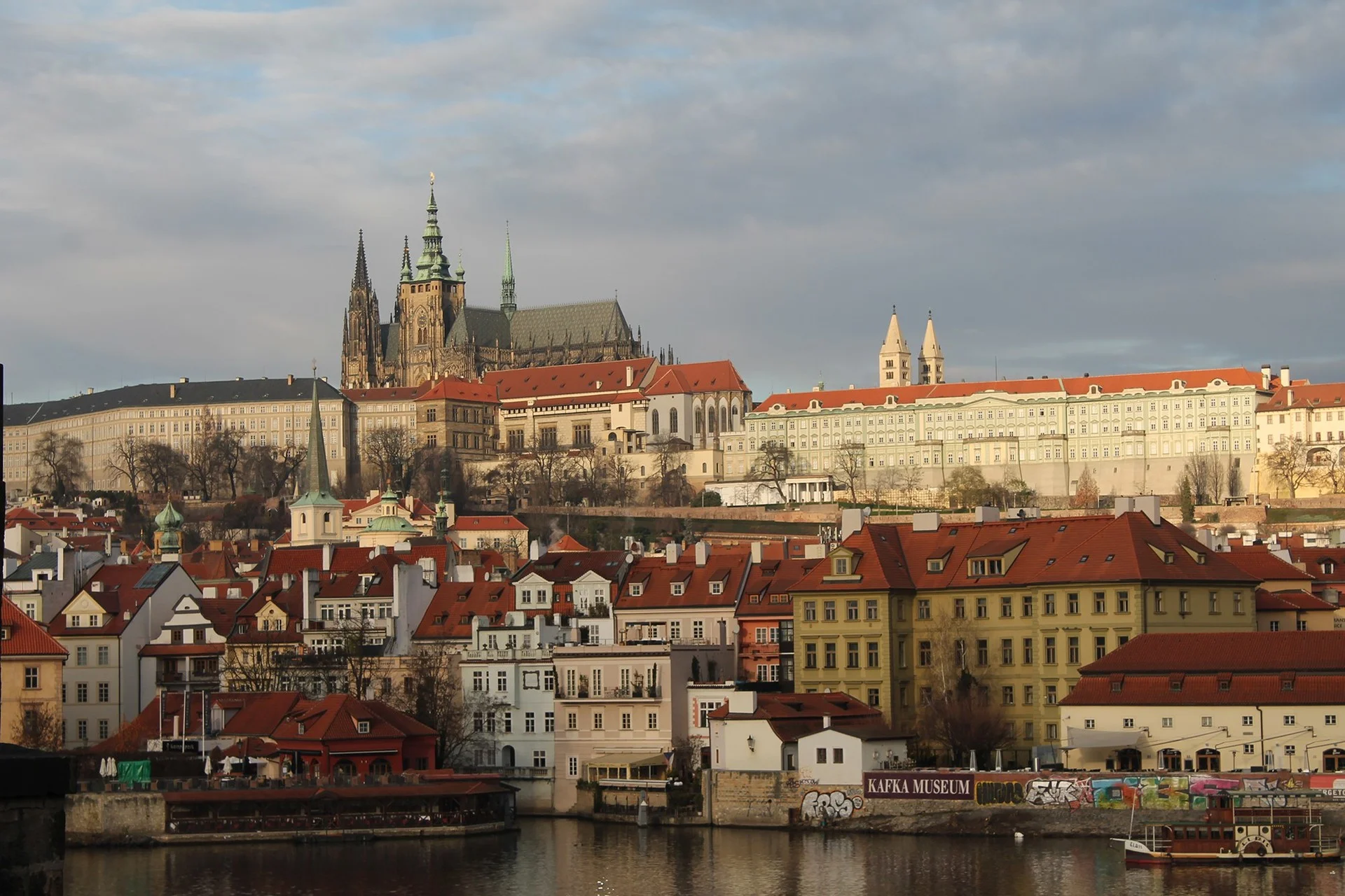 prague.jpg