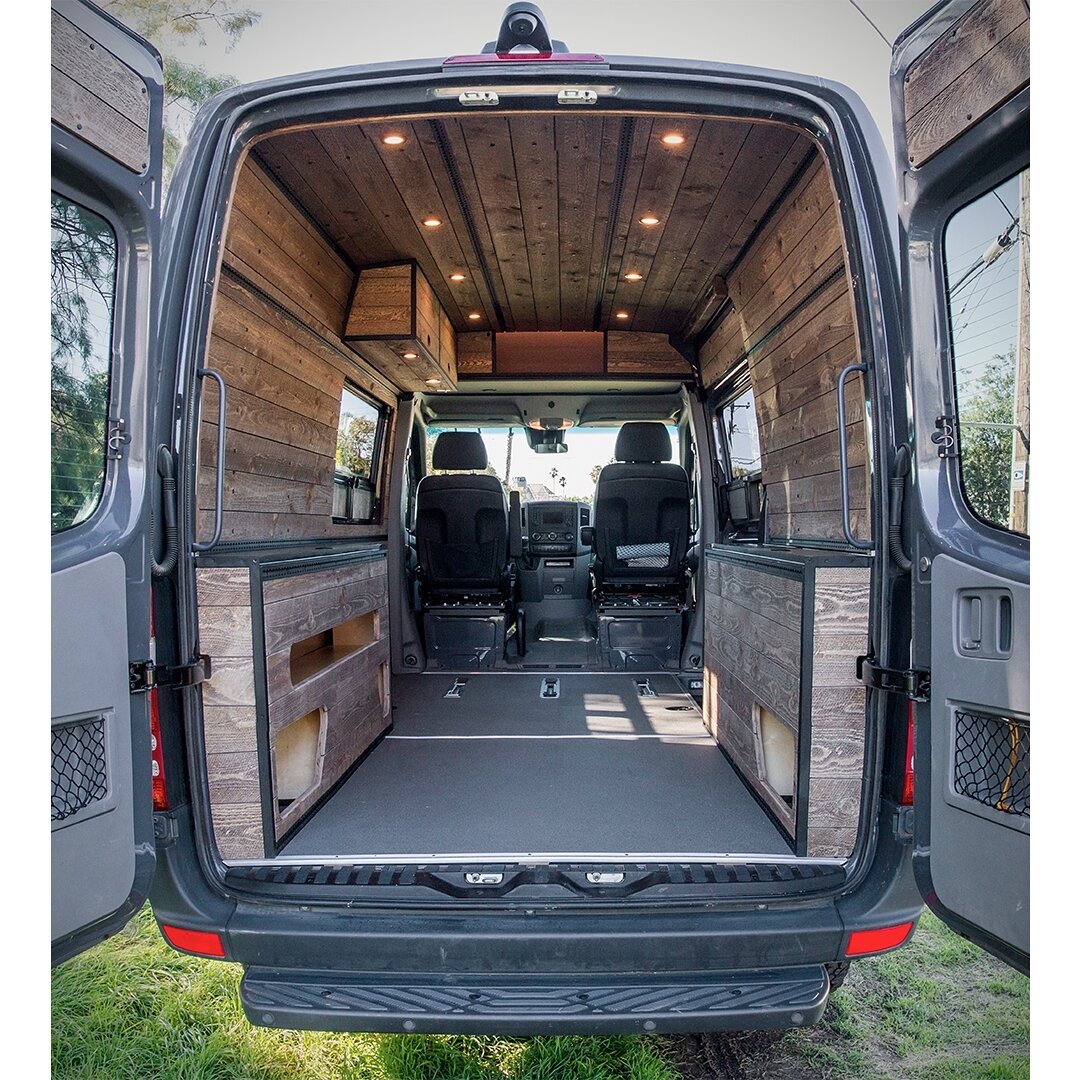 Its is so enjoyable to see a van after it has been 'moved-in' to. There is a lot of time designing spaces for specific things, then to finally see those spaces being occupied is very rewarding.  @not_worth_following  stopped by the other day after a 