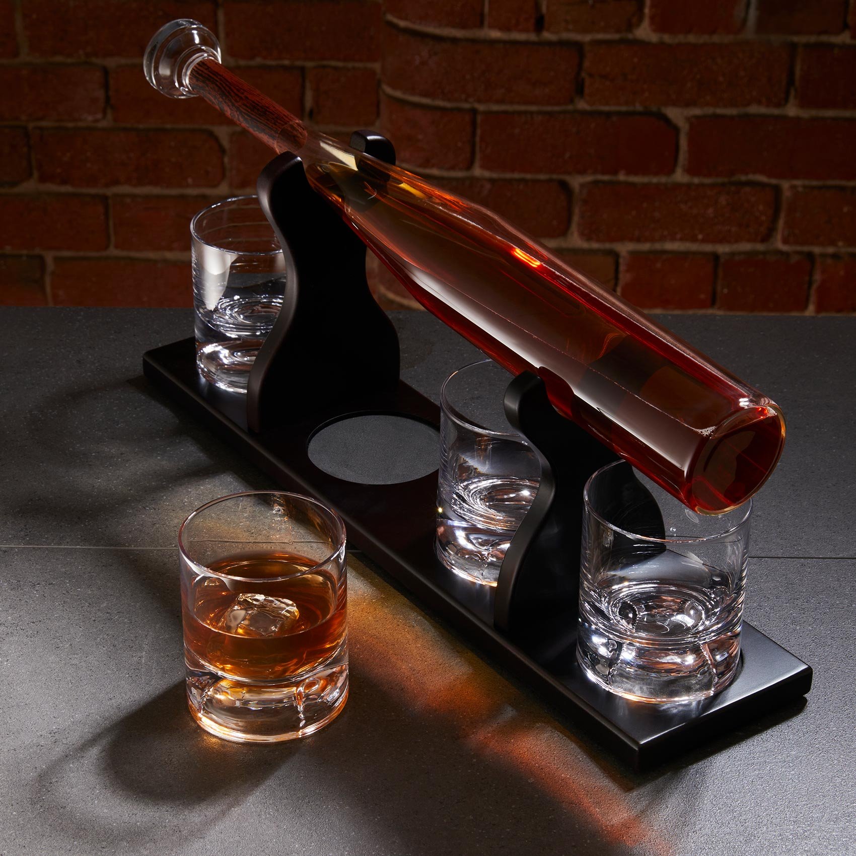Whiskey-decanter-creative-product-photography-3.jpg
