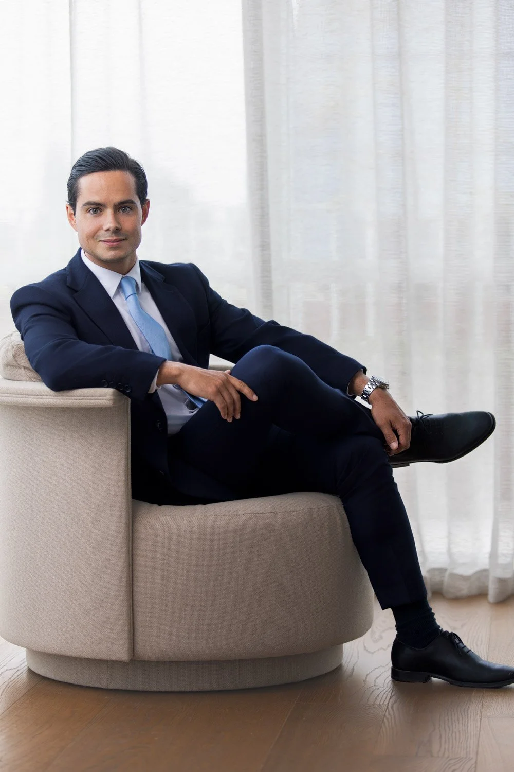 1828_1295-Corporate-portrait-photography-and-branding-lifestyle-images_15th May.jpeg