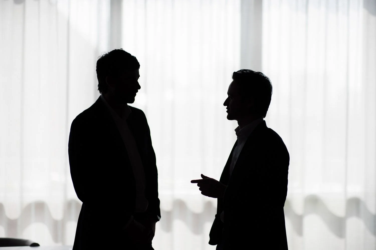 Corporate-portrait-photography-and-branding-lifestyle-images__R5C3840-15th May.jpeg