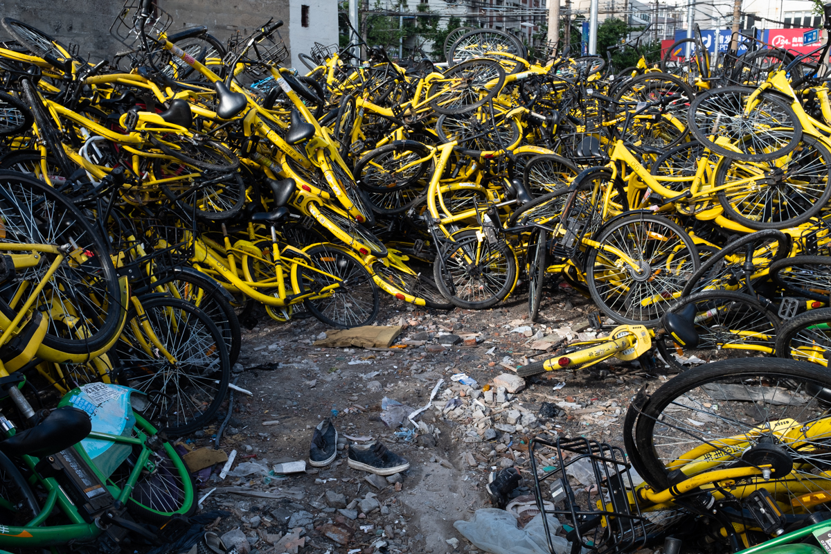 HuLab-Portfolio-Graveyard-of-Yellow-Bikes-20180511-01-2.jpg