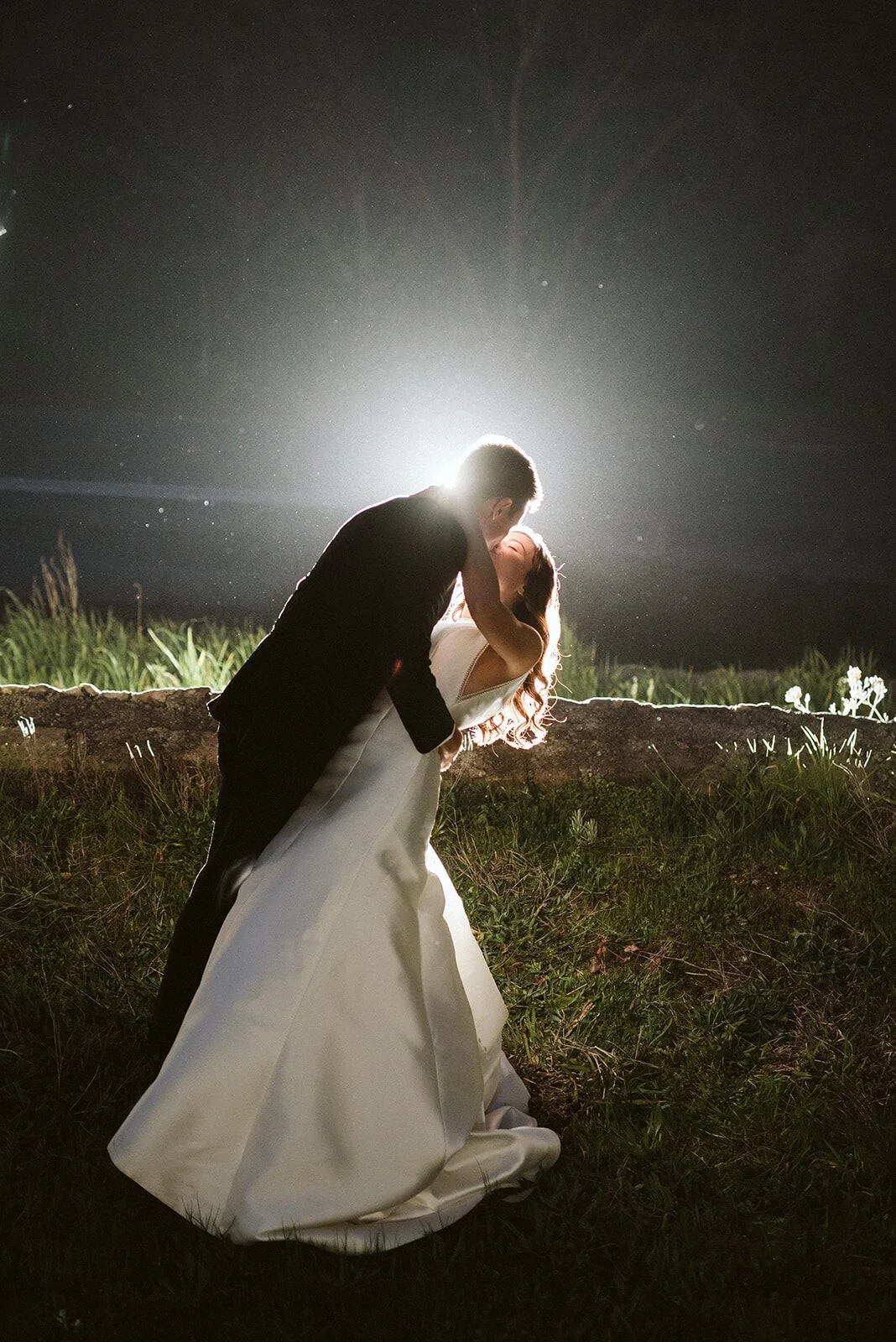 Zoe & James - pic courtesy of Boutique Blinks