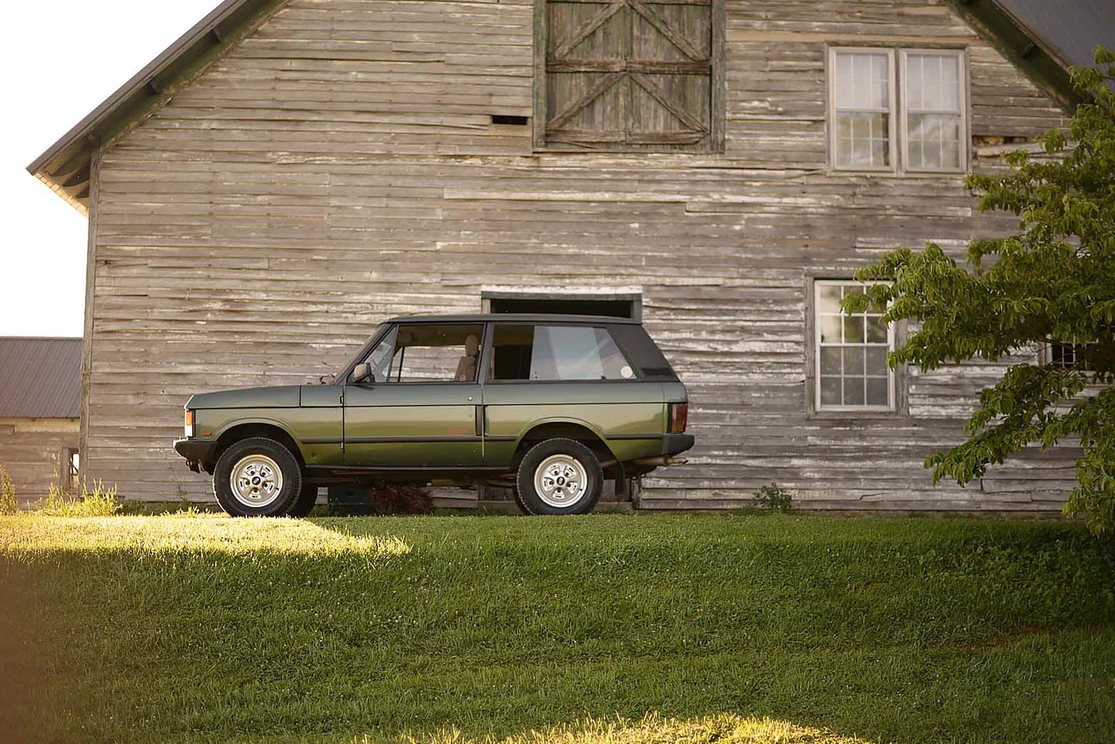 1993-Range_Rover_Classic-200Tdi-Exterior (26).jpg
