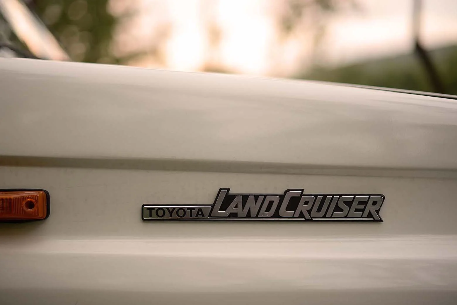 1990-Toyota-LJ70-Land_Cruiser_Exterior-Detail (6).jpg