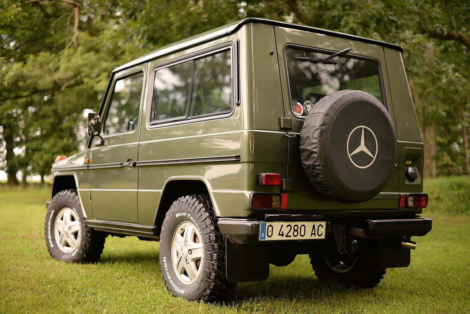 1984_Mercedes-Benz_300GD_exteroir (8).jpg