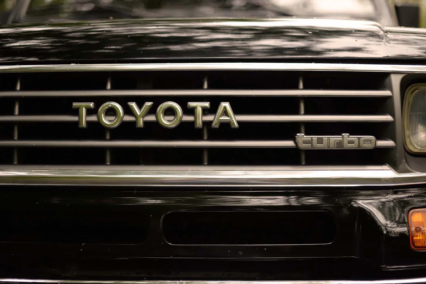 1991_Toyota_LJ73_Land-Cruiser_exterior (19).jpg