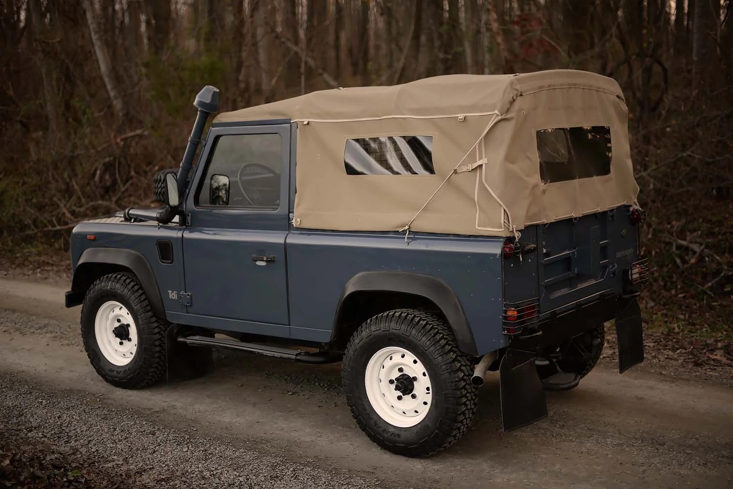 1991 Land Rover Defender 90 - Commonwealth Classics