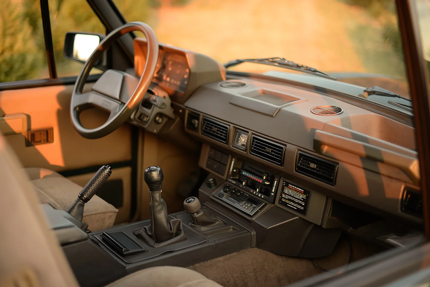 Range Rover Classic Interor 1991 Land Rover, Range Rover Classic - Commonwealth Classics