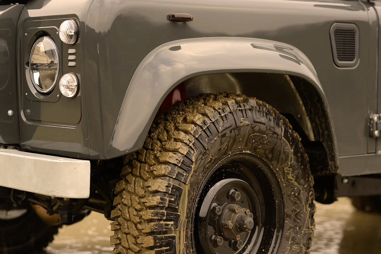 1990 Land Rover Defender 110 - Georgetown - Commonwealth Classics