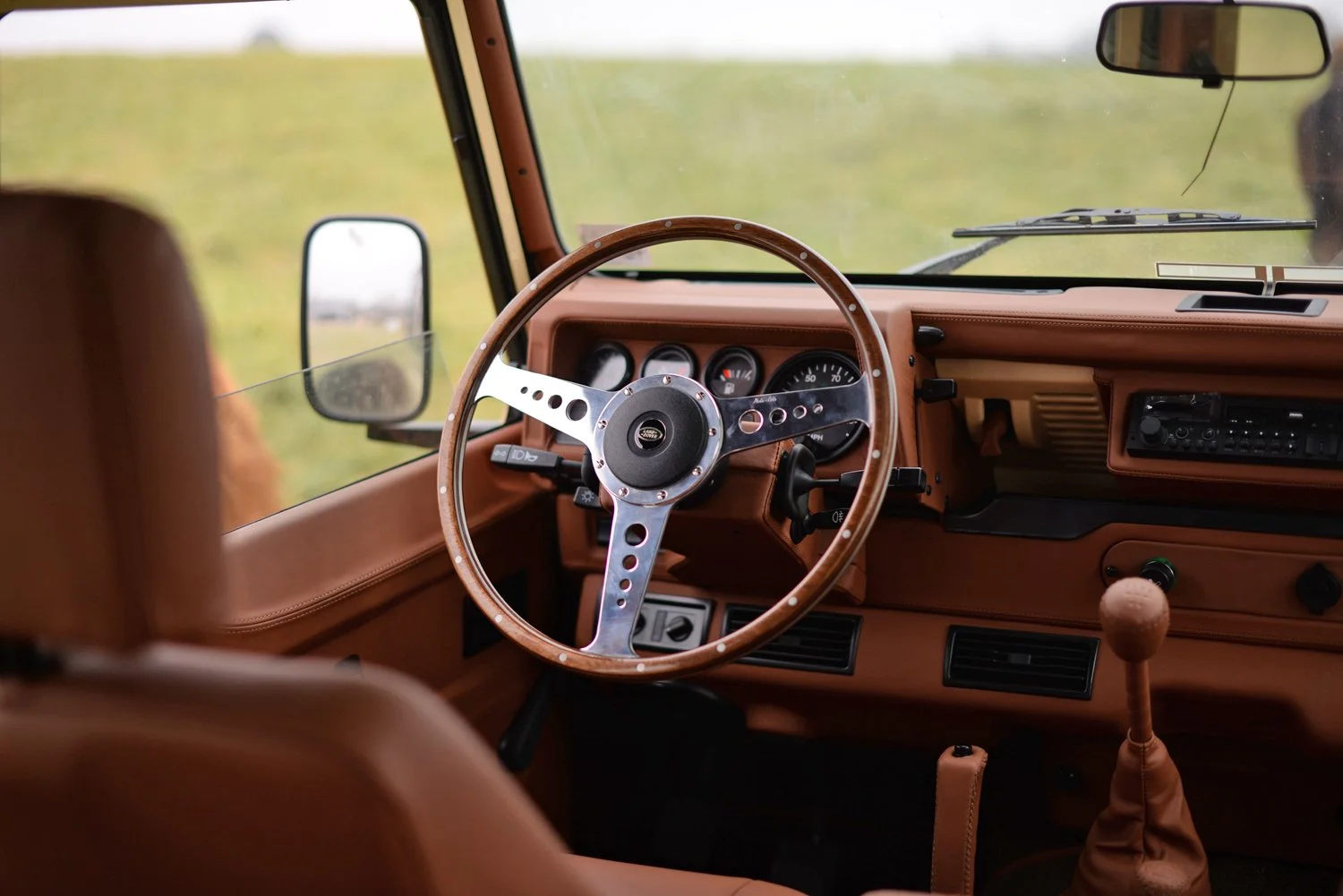 Old Land Rover Defender Pov